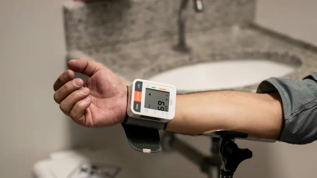 How_to_Control_High_Blood_Pressure How_to_Control_High_Blood_Pressure