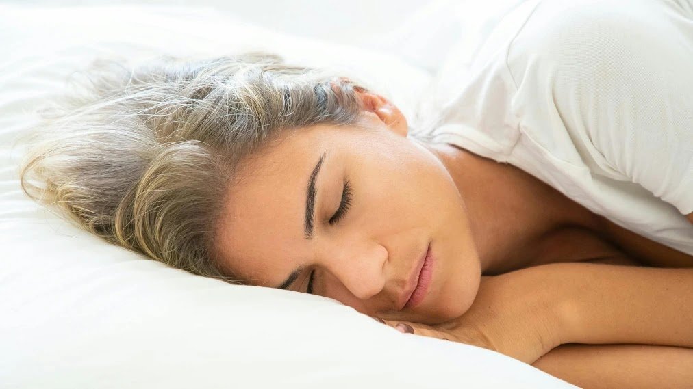 Healthy_Evening_Routine_to_Improve_Sleep_&_Reduce_Stress Healthy_Evening_Routine_to_Improve_Sleep_&_Reduce_Stress